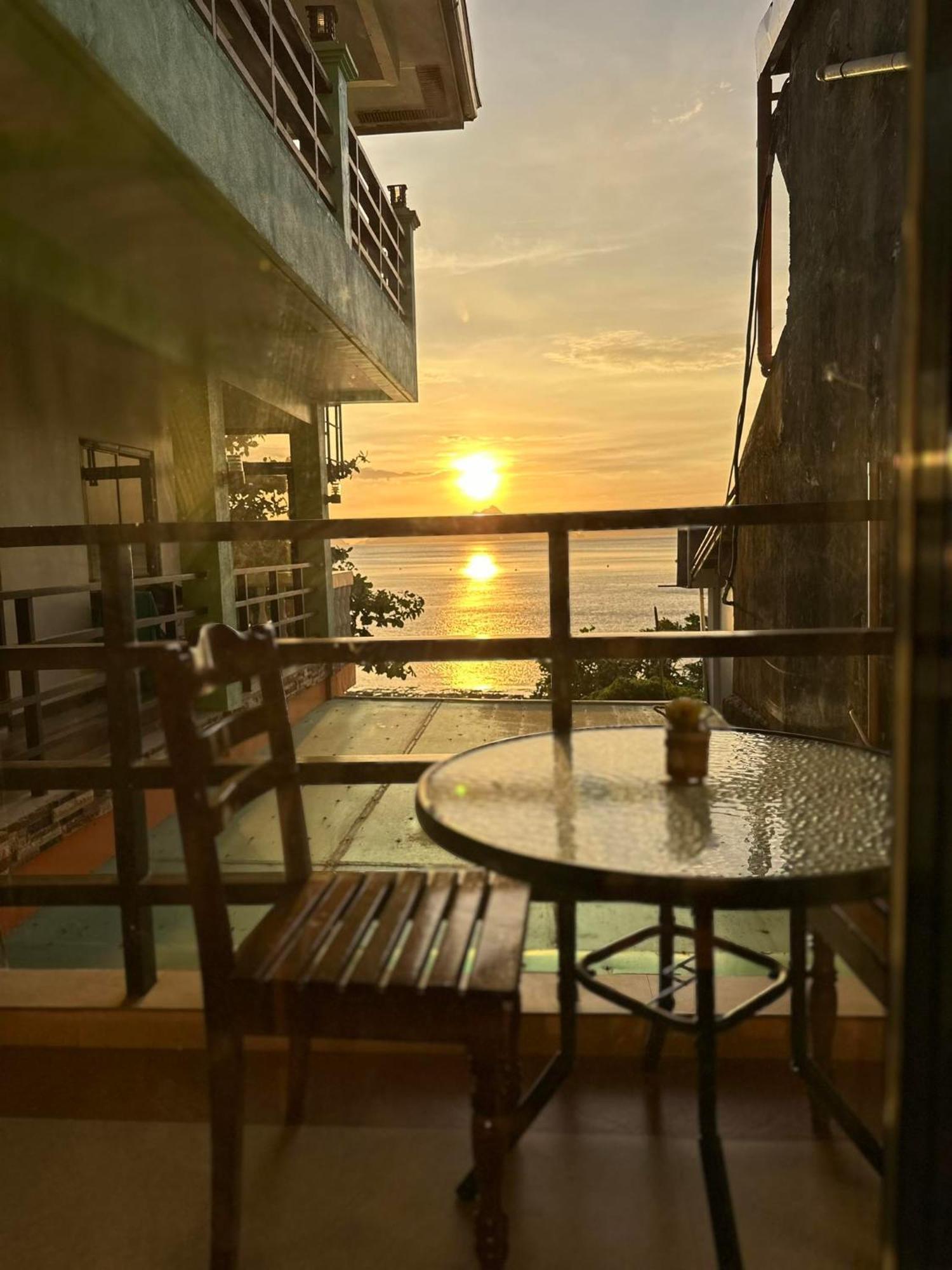 Desert Rose Beach Hotel El Nido Eksteriør bilde